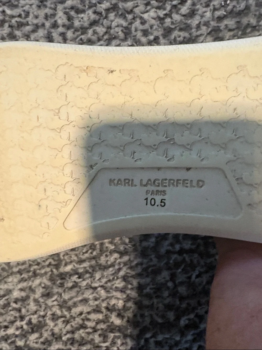Karl Lagerfeld from Paris Men’s size 10.5 White Sneakers Good Condition!